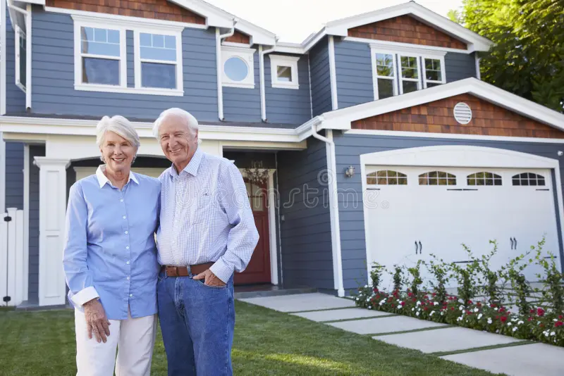 Navigating the Golden Years- A Guide to Senior Real Estate Options
